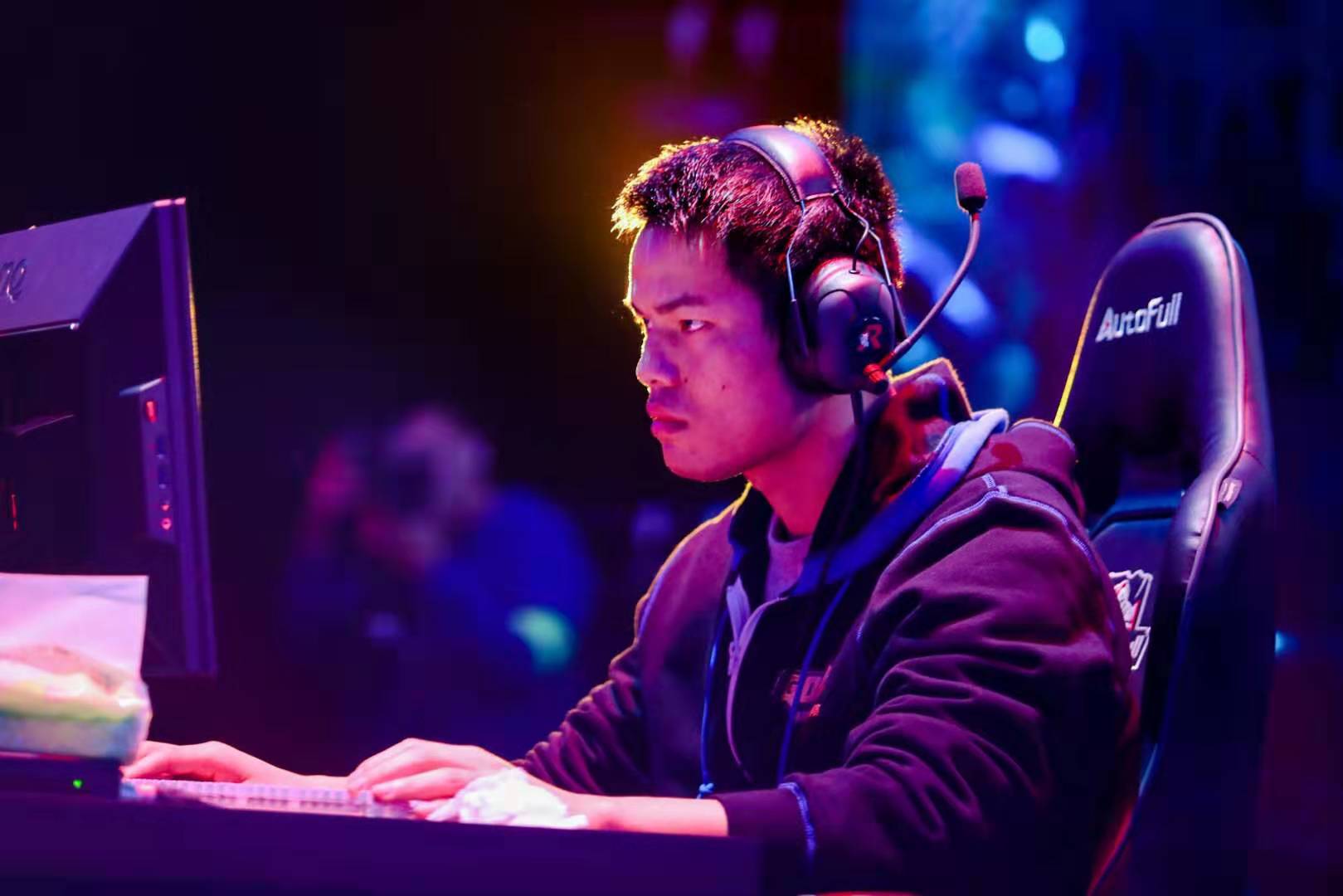 无论是游客 无论是游客