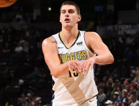 东家还是新 东家还是新